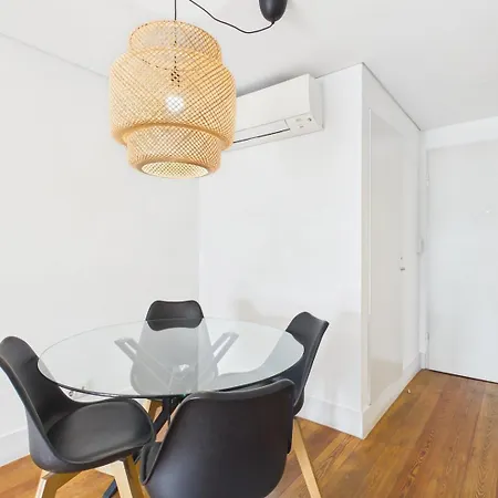 Bright 1br W/ Ac Near Cais Do Sodre | By Airnest * Lisboa