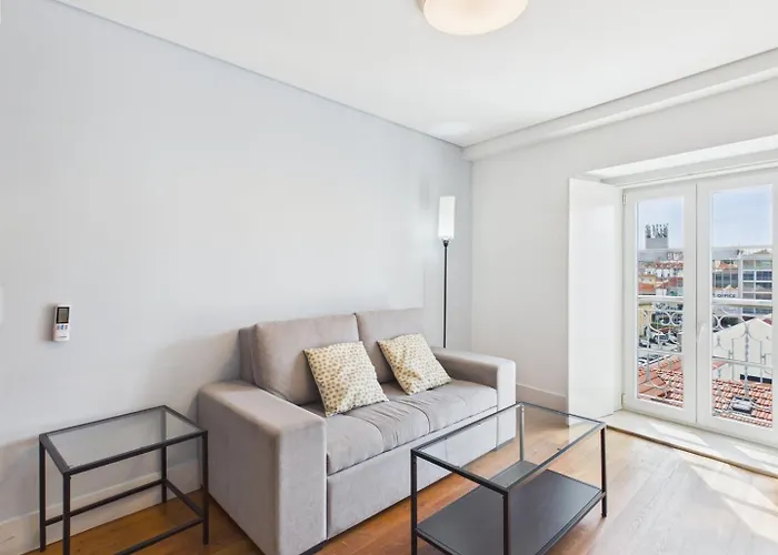 Bright 1br W/ Ac Near Cais Do Sodre | By Airnest Apartment Lisbon
