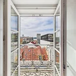 Bright 1br W/ Ac Near Cais Do Sodre | By Airnest Lejlighed *